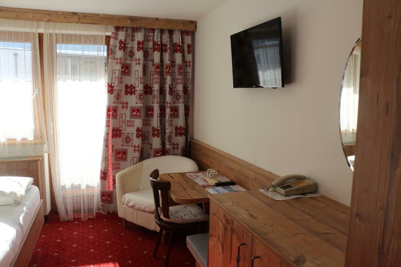 Pension Singer Birgitz Exterior foto